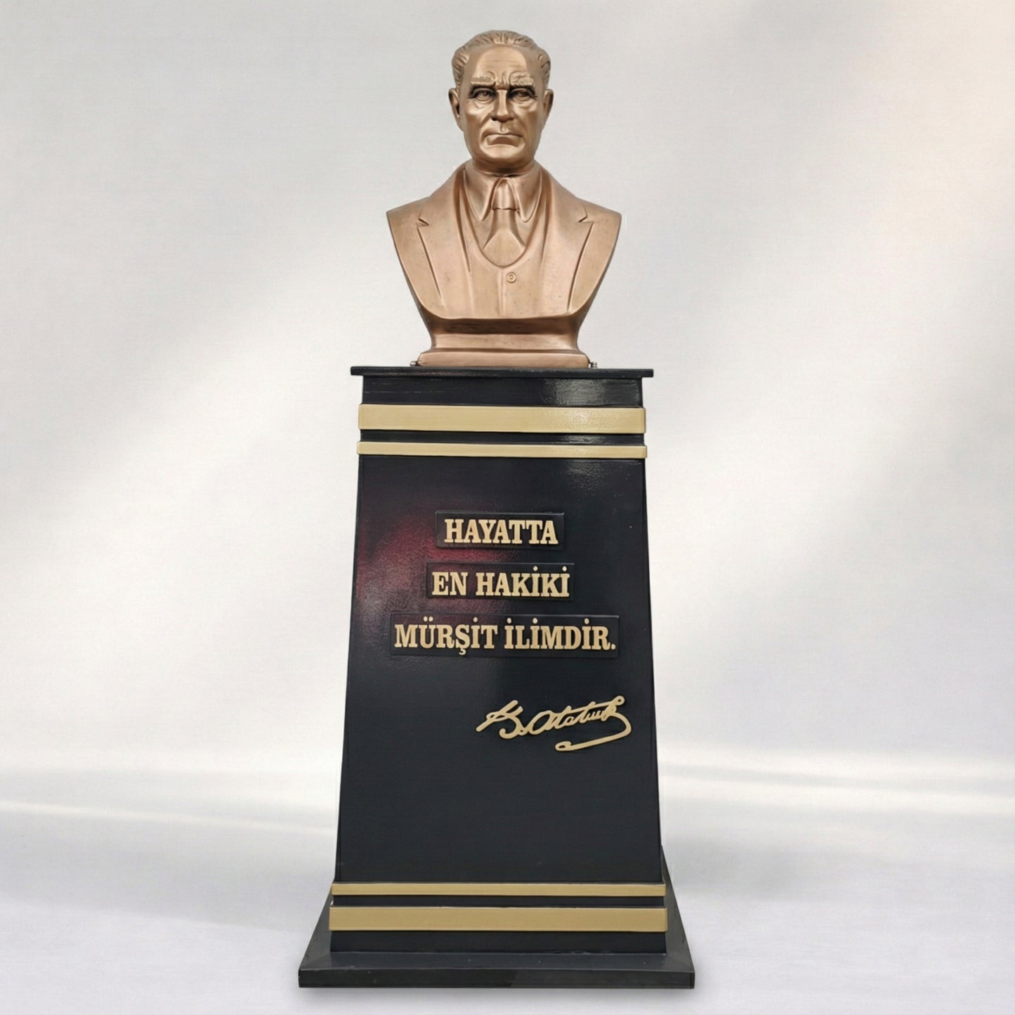 KT 125 Açılı Kaideli Atatürk Büstü (200 cm) - Bronz