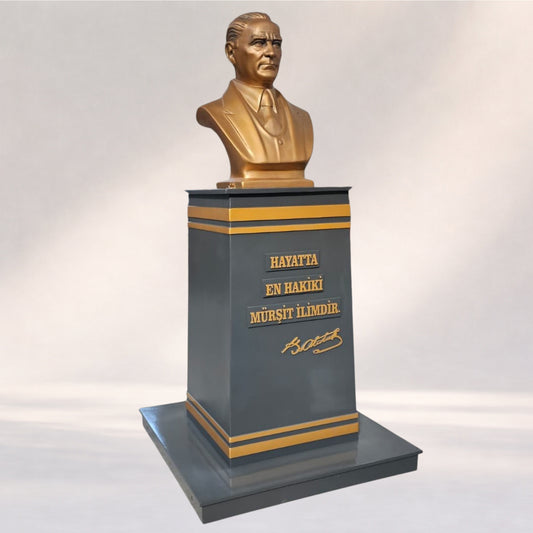 KT 137 Platformlu Atatürk Büstü (215 cm)